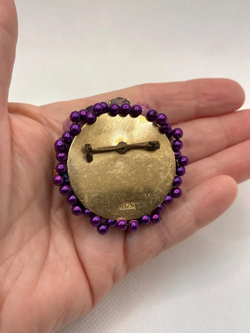 Vtg Japan Purple Brooch Sugar Beads Gold Accents & Faux Gemstones 2 In Diameter